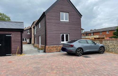 Period Henley 2 bed apt with parking for 1 car - Foto 12