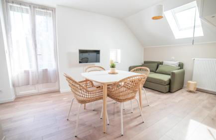 La Maison de la Douce Heure, 4 appartements climatisés avec jardin au centre ville proche des Thermes - Foto 9