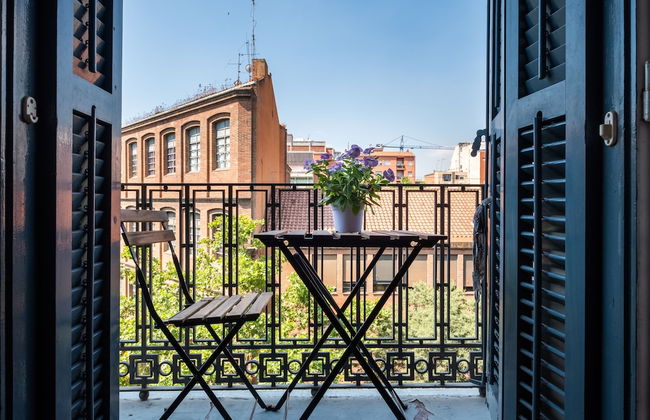 Stunning 4BR Apart in Sagrada Familia - Photo 46