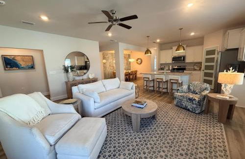 New 5BR Beach Access Heated Pool Free Golf Cart Game Rm - Foto 41