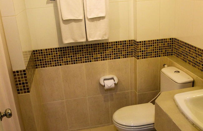 Unico Srinakarin Residence - Photo 9