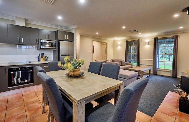 RidgeView Cottages - Photo 10