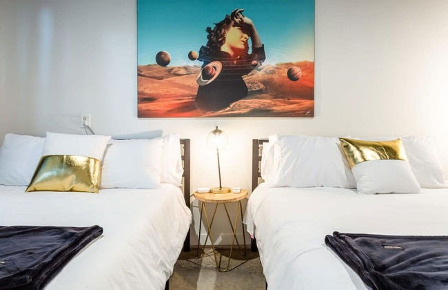 Hot Tub Time Machine Clubhouse DT 6 Min Drive - Photo 24