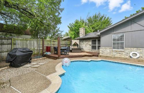 The Oasis 3BR house near stadium and DFW with Pool - Foto 10
