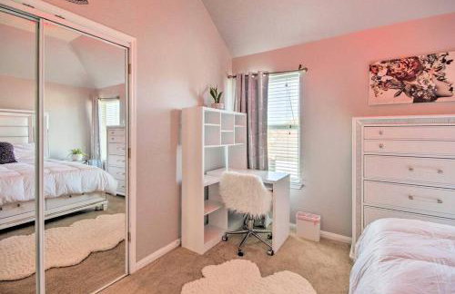 Serene 4BR Lux Home w Heated Spa Pool Massage Chair - Foto 23