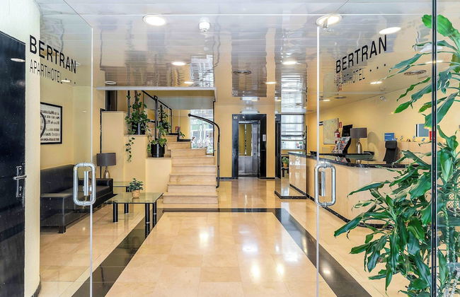 Aparthotel Bertran - Foto 6