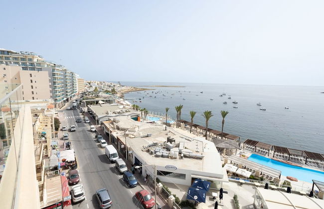 Mediterranean Living Right by the sea - Foto 21