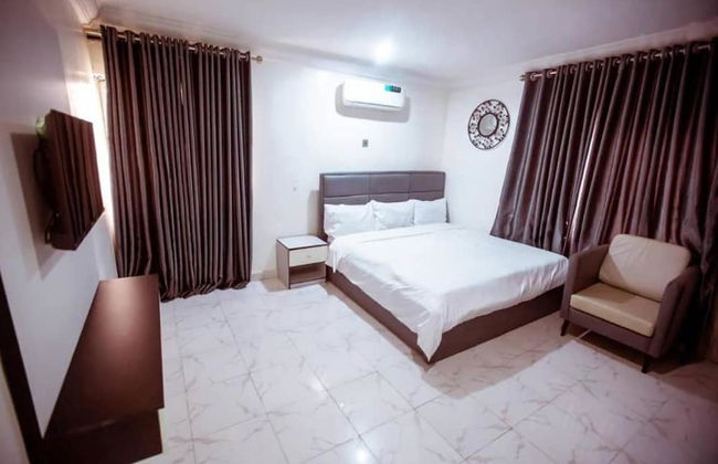Stunning 2-bed Apartment in Lagos - Photo 4