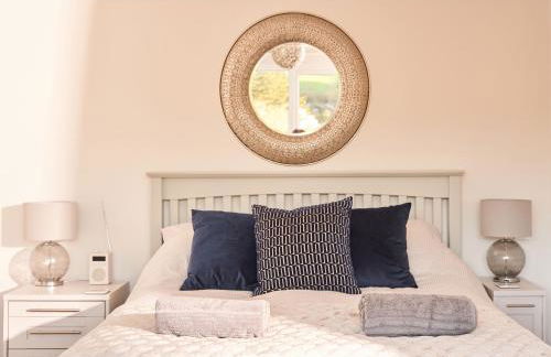 Port Side - Boutique Home with Outstanding River Views - Foto 17