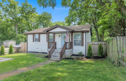 Single Story Pet Friendly Home, with Fenced Yard, Fire Pit, 5min to Downtown!! - Foto 28