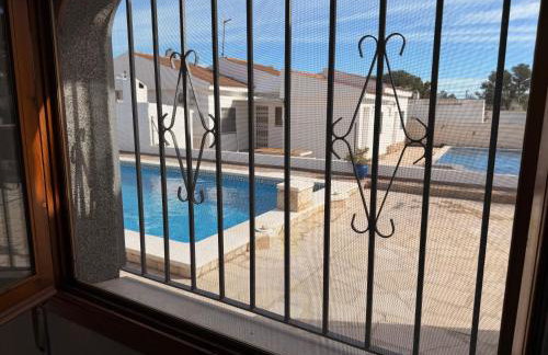 Amarella Costa Dorada - Alojamientos privados en villa mediterránea con amplia piscina y zonas BBQ - Foto 74