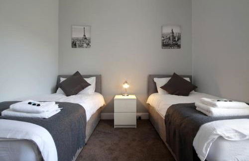 Modern City Centre Apartment in Central Hub - Foto 13