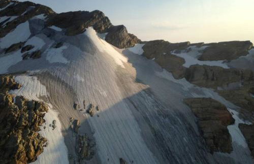 Charming and Cozy Private Home Walking Distance to Downtown - Foto 8