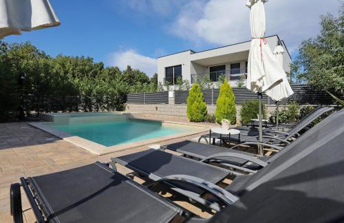 Villa Rocky with heated pool & free bikes - Photo 66