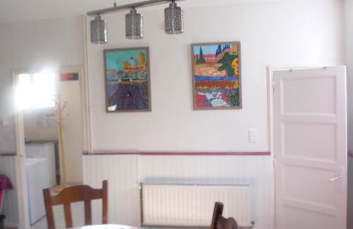 Maison charmante à Sourdeval avec jardin clôturé - Foto 4