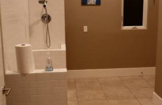 25-Bed, Amenity-Rich Estate in a Private Forest - Foto 44