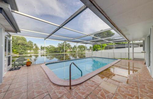 8 Mi to Beach! Miramar Guest Suite with Pool Access - Photo 23