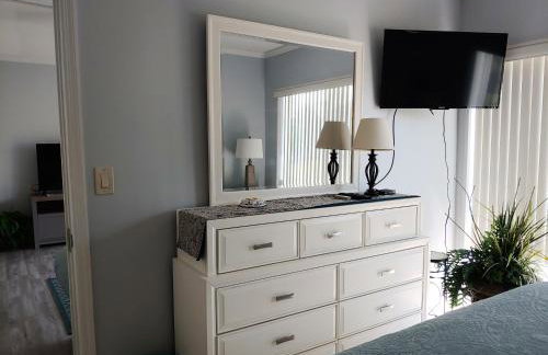 Sunrise Ocean Suites - Photo 9