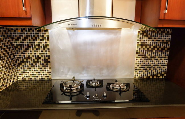 2BR Prestige Dharmawangsa Essence Apartment Suites - Foto 15