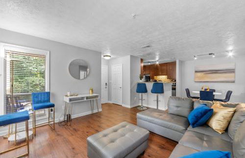 Modern Sapphire Sanctuary near Braves Stadium - Foto 14