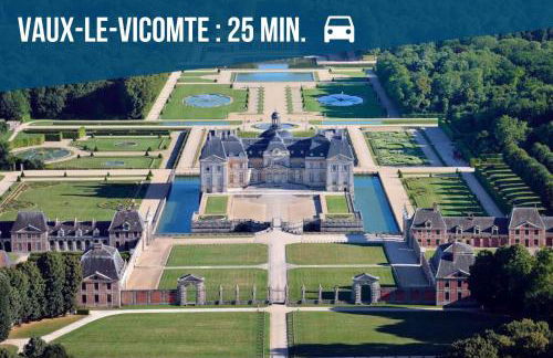 Héritage Haussmannien - T2 de Charme - Foto 13