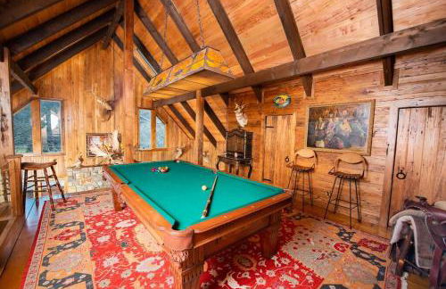 LUXURY!! Hot Tub, Pool Table, River & Petting zoo? - Foto 14