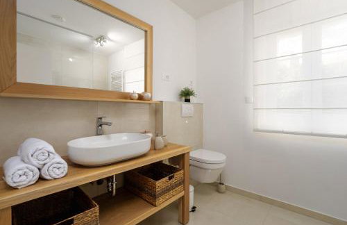 Angel Marie Villa in a calm location with sea-view - Foto 8