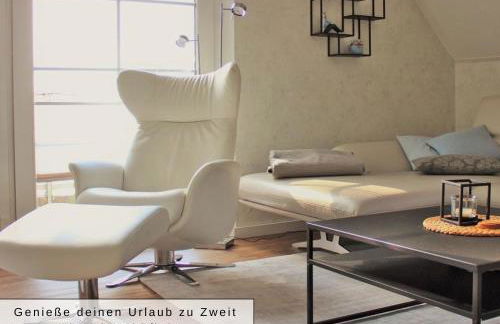 Harz Auszeit, Fewo Bergblicke, ruhig & besonders -2 Balkone, Jura Kaffeevollautomat, für Gäste mit Hund geeignet - Foto 1