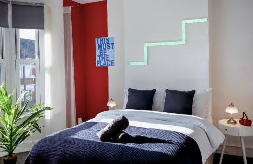 Perfect Booking 4 Bed Home in Leytonstone - Foto 13