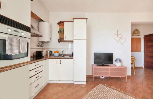 Infinite Ocean View w/ Free Parking By TimeCooler - Foto 49