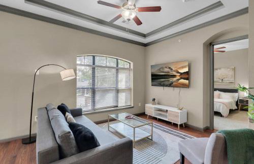 Cozy 2BR- Pool,Gym,Pkng,Near BOK Ctr&Arts Dstrct - Photo 59