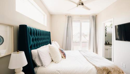 Modern Comfort w Mountain Views - Pet-Friendly - Foto 4