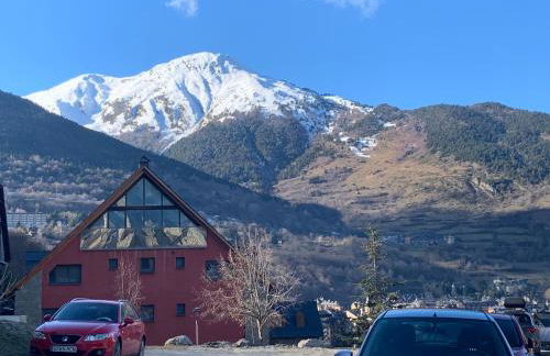 Apartament reformat i acollidor a Vielha, ben ubicat - Foto 7