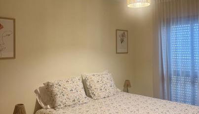 Serene Coastal Retreat with king Bed & Pool in Lavra - Foto 2