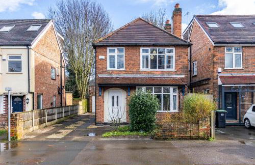 Lovely 4BDR home- Off street parking sleeps 7 - Foto 39