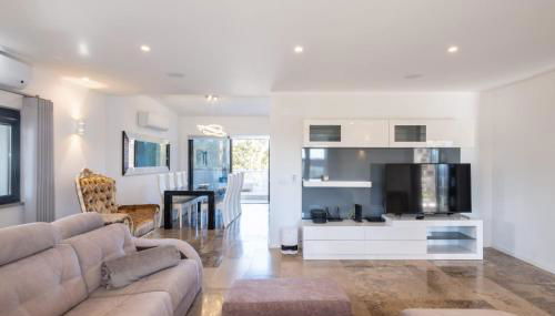 Villa Horizon Grande - Stunning Luxury villa great location sleeps 16 - Foto 4