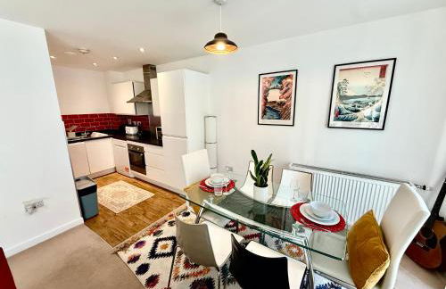 Issara Apartments 49 - Great location & Private Parking - Foto 2