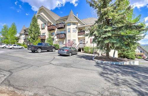 Peaceful Midway Studio with Mountain and Golf Views! - Photo 22