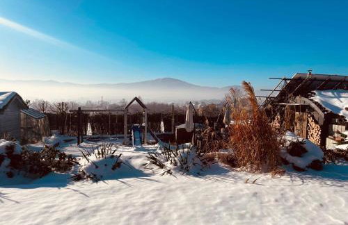 Chata pod strzechą w Beskidach - Foto 12