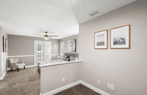 Heart of Tampa Hyde Park 4 Bedroom House - Located Near Hyde Park Village, SoHo and Local Beach - Spacious and Comfortable Stay in Perfect Location - Great for Families and Groups Visiting Tampa Near Airport! - Foto 24