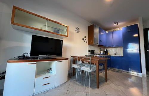 Palm Grove House con terrazzo e box privato - Foto 6