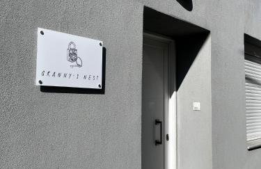 Granny's Nest - Photo 26