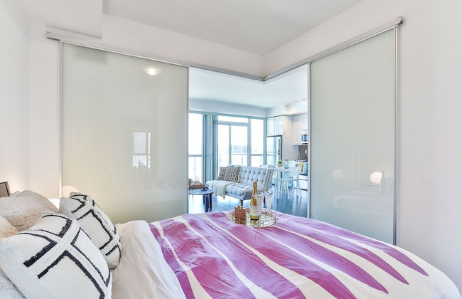 Modern Condo in Historic Fort York - Foto 4