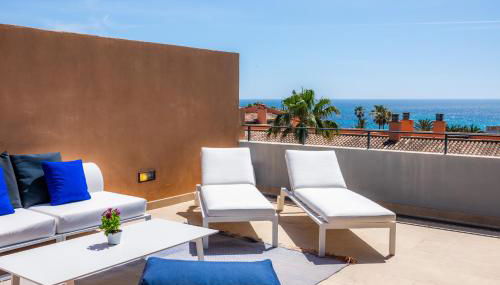 Tolles, neu möbliertes Penhouse mit großem Pool - Foto 4, sunbed