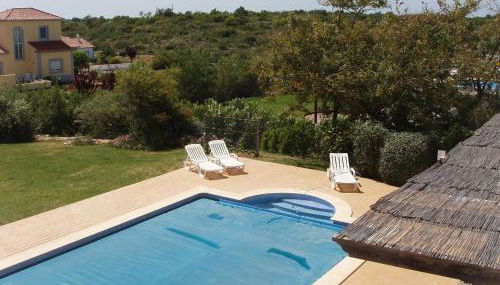 Villa Castelos, Quelfes, Eastern Algarve 8700-581 - Foto 3, sunbed