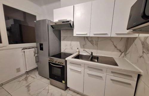 Large 3 bedroom cozy apartment - Foto 2