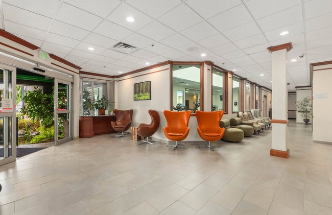 Medallion Inn & Suites - Foto 5