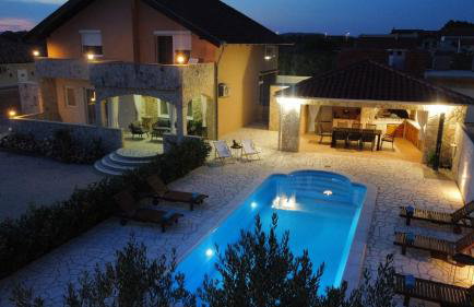 Holiday home Bevanda - Photo 17