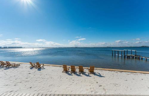 Luxury Waterfront Cabin 2 - Foto 19