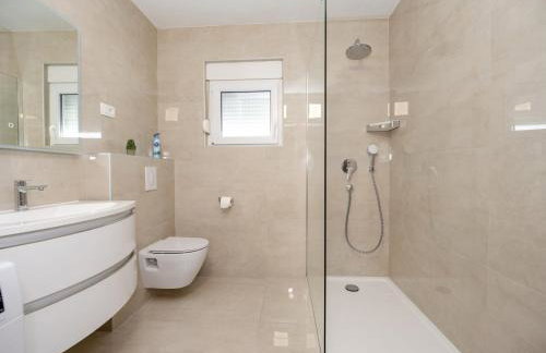 Holiday Home Villa Laura by Interhome - Photo 13